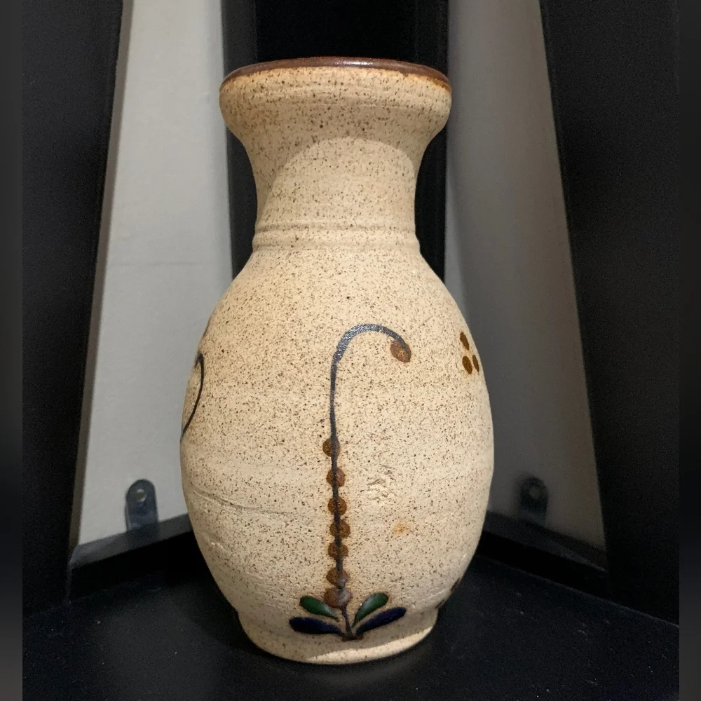 Vintage Signed Hand Painted Mexican Pottery - Picture 4 of 9